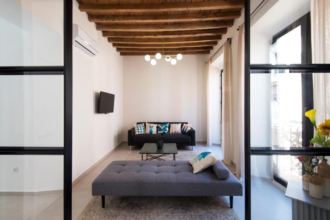 Malaga Tour Apartment- Elegance & Confort In The Historic Center Kültér fotó