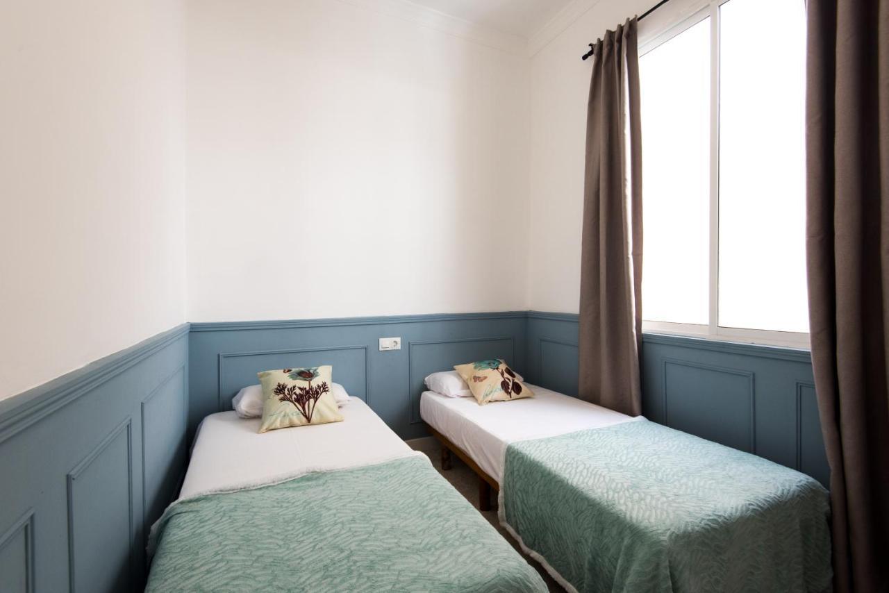 Malaga Tour Apartment- Elegance & Confort In The Historic Center Kültér fotó