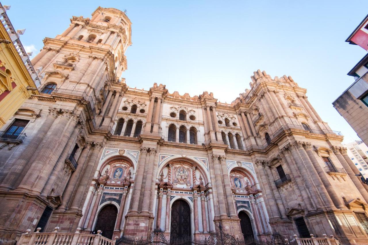 Malaga Tour Apartment- Elegance & Confort In The Historic Center Kültér fotó